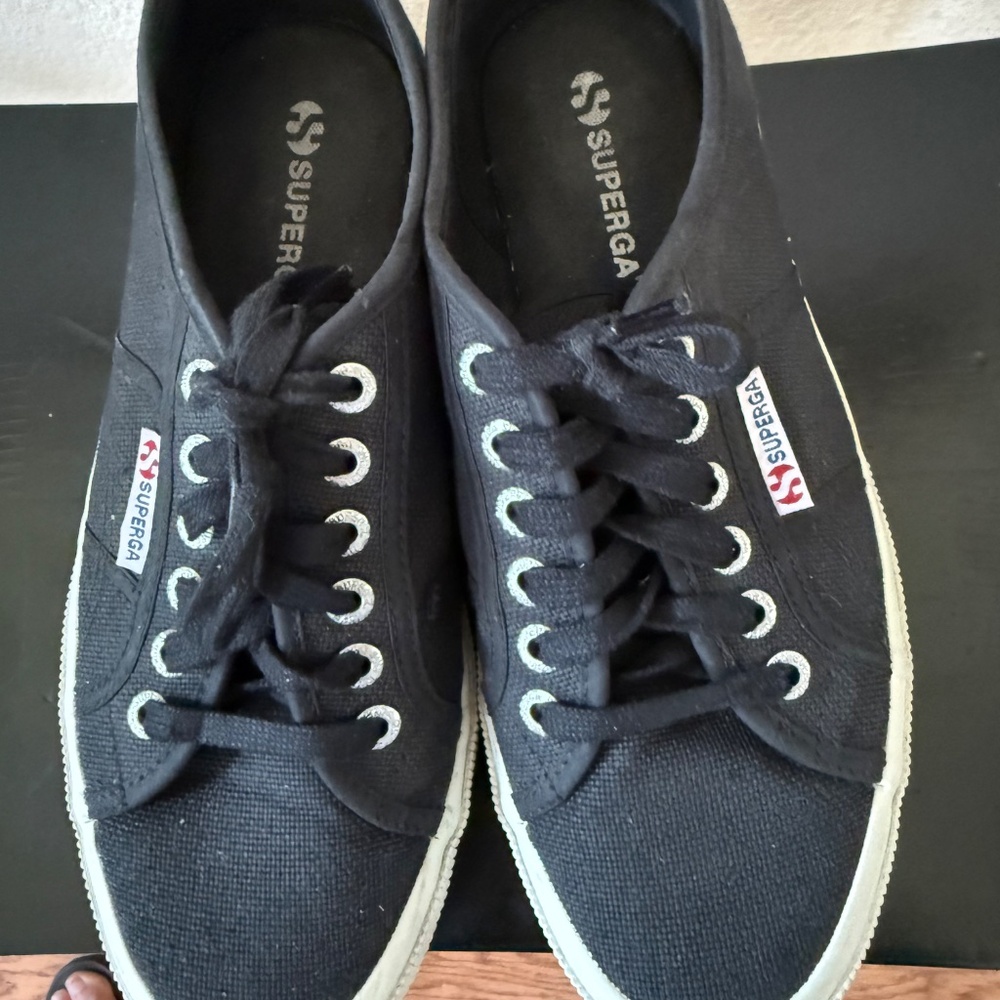Superga Sneakers